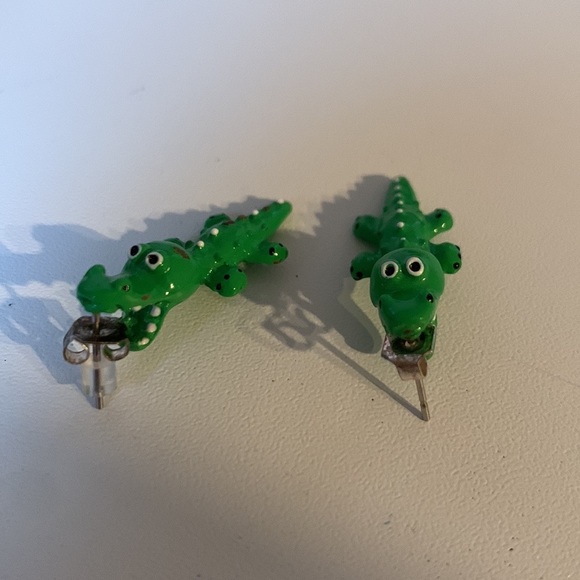 JEWLERY - EARRINGS AND A NECKLACE CLAIRES - Picture 3 of 5